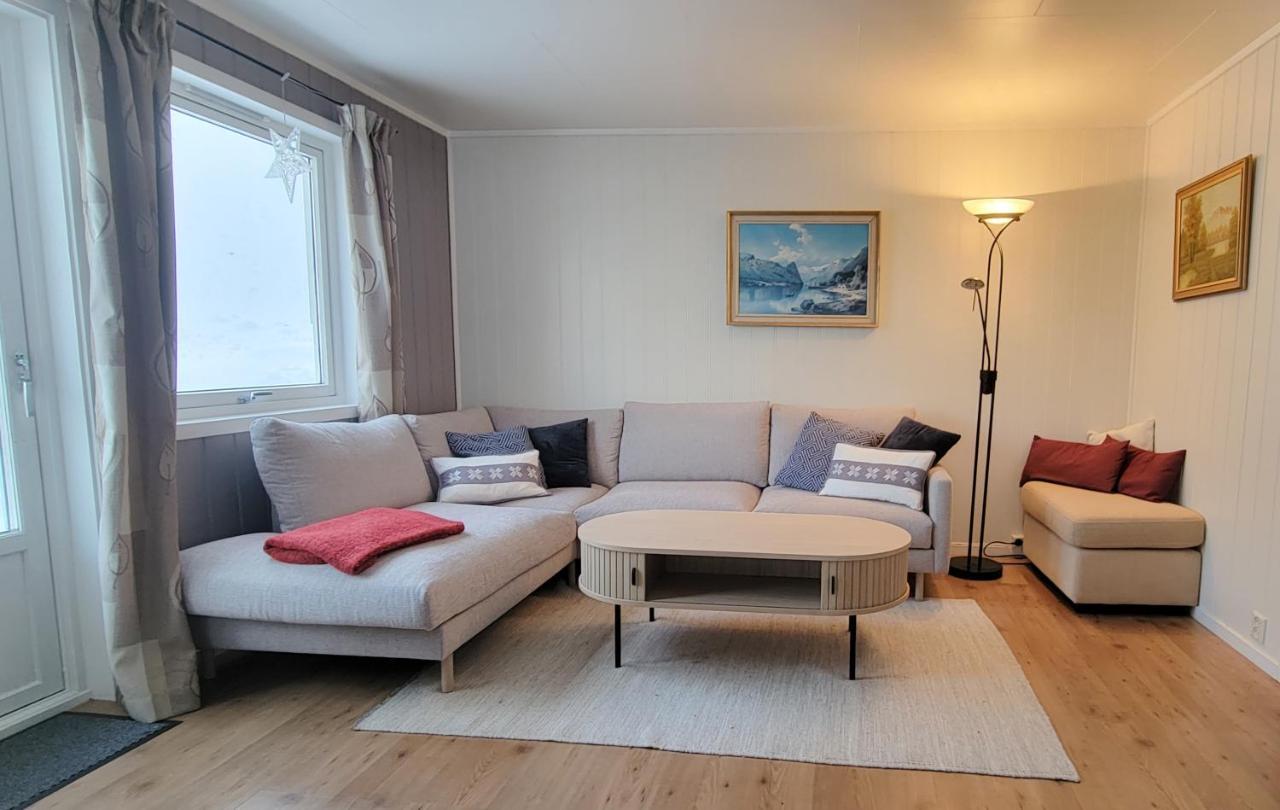 Segla Guesthouse - With View Of Fjord Fjordgard エクステリア 写真
