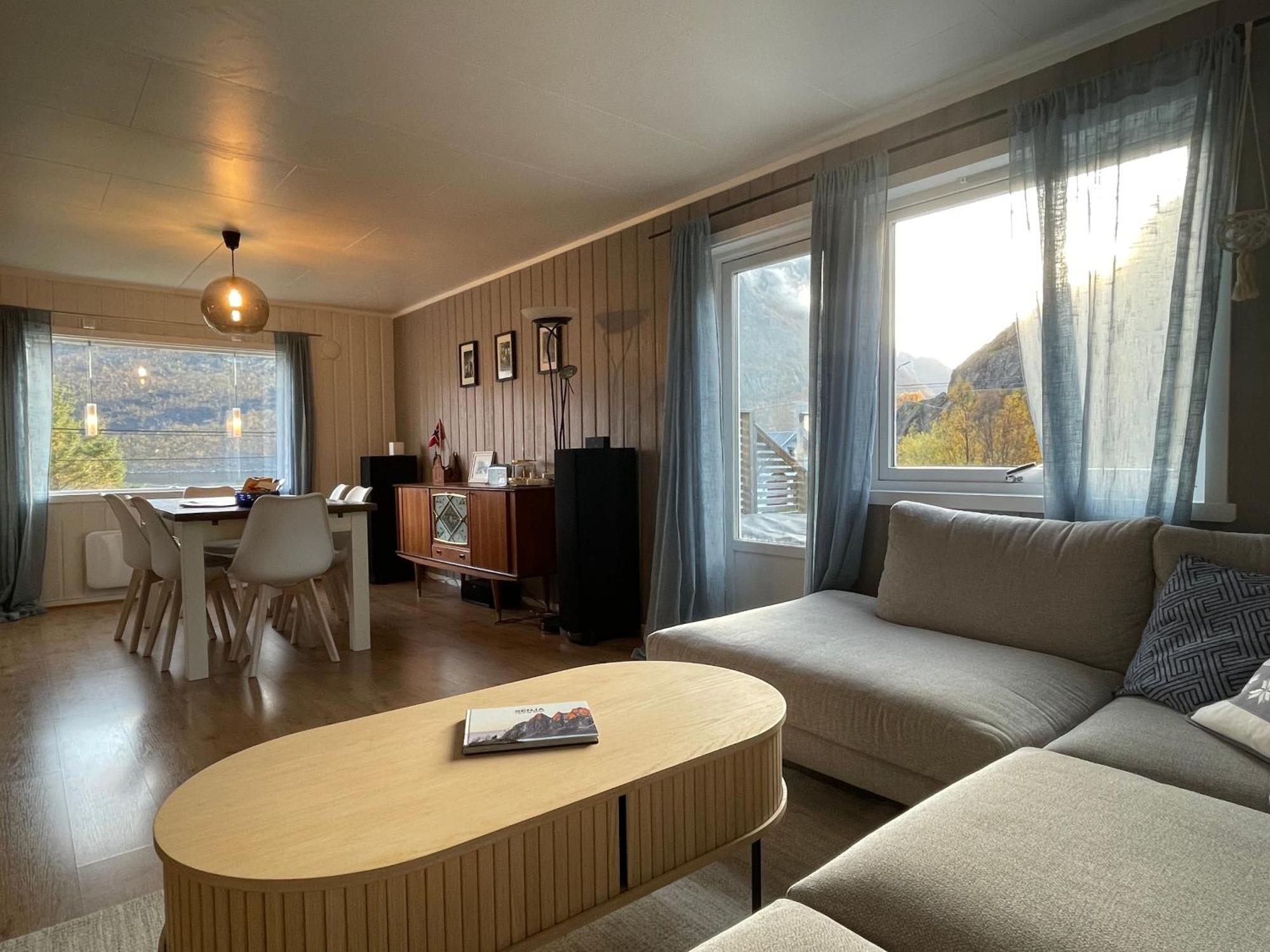 Segla Guesthouse - With View Of Fjord Fjordgard エクステリア 写真